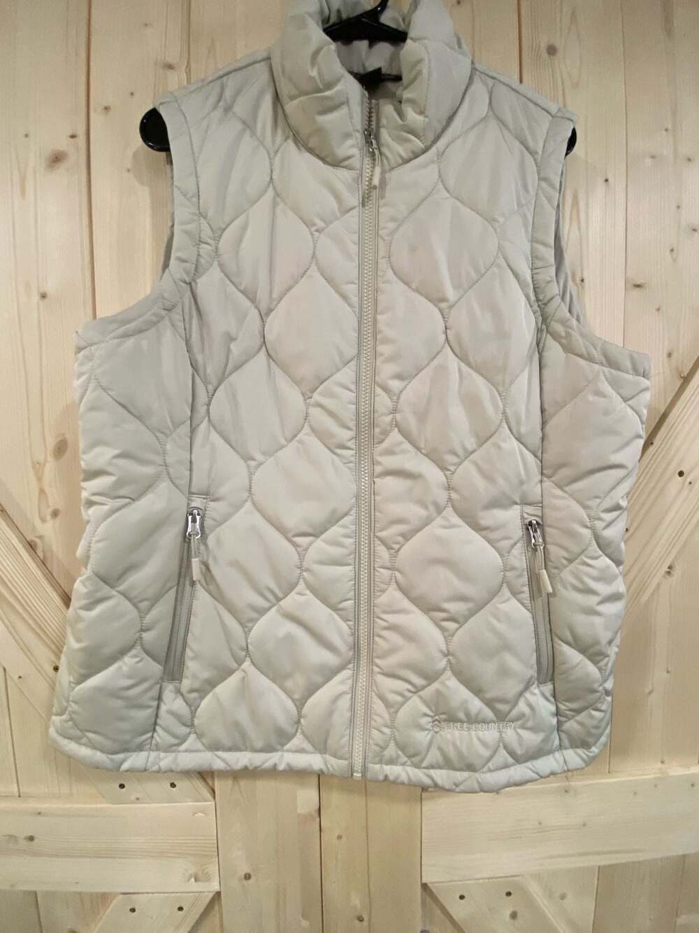 Free Country Women's FreeCycle Quilted Vest Oat Size L (12-14)